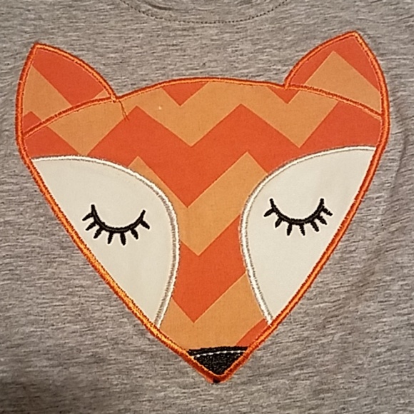 Jump around 4-6mo grey fox romper - Picture 2 of 3